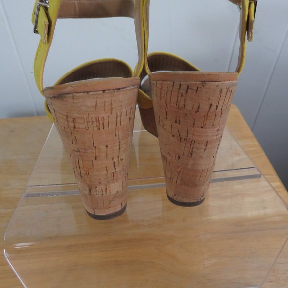 Franco Sarto Shoes Wedge Heel Size 7 - 7.5 - Picture 6 of 7